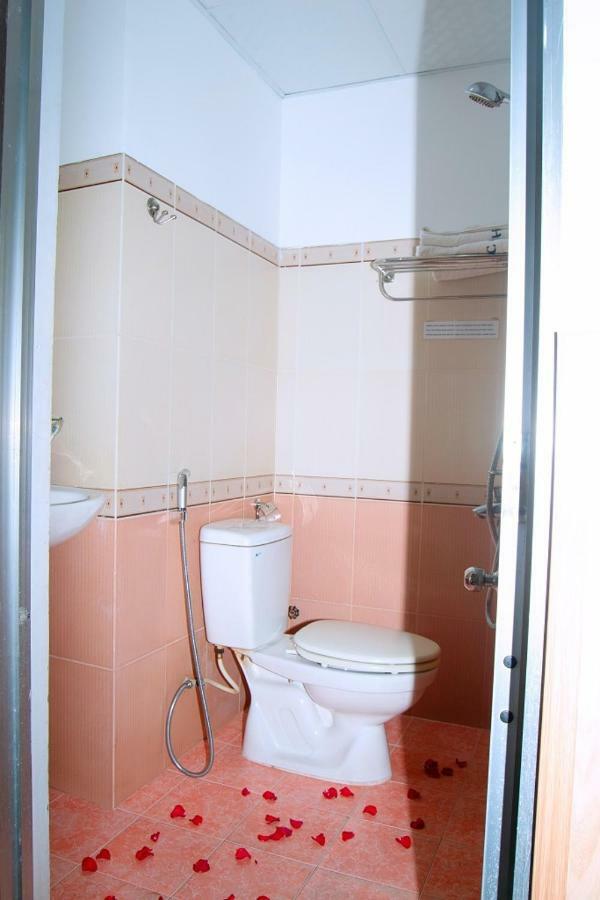 Thanh Ngoc Hotel Να Τρανγκ Εξωτερικό φωτογραφία